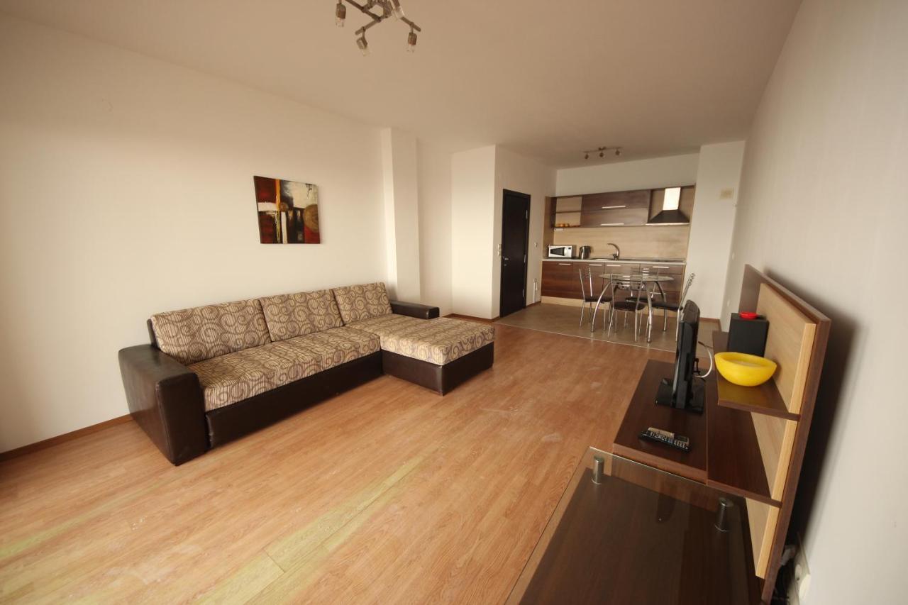 Menada Rocamar Apartments Tsarevo Eksteriør billede
