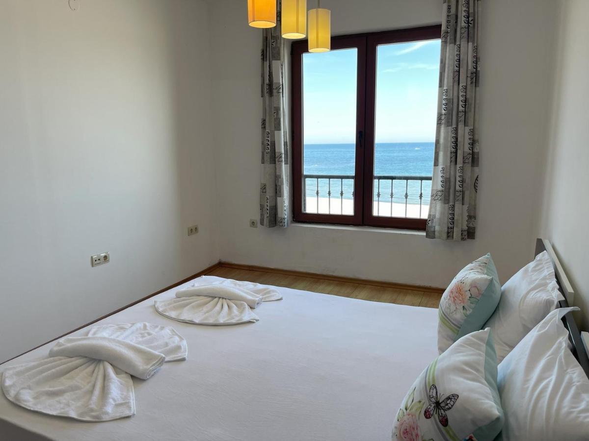 Menada Rocamar Apartments Tsarevo Eksteriør billede